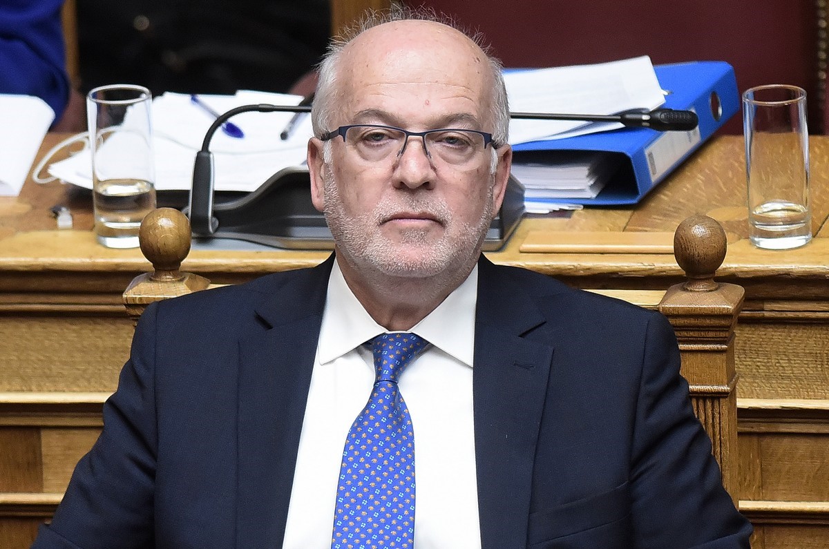 "Σύντομα η απόφαση για την εκταφή που ζητά ο Ρούτσι"